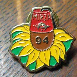 Shriners Mirza Fez 1994 Vintage Lapel Pin